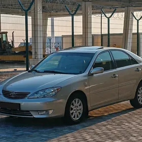 Toyota Camry 2005