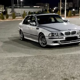 BMW E39 2002