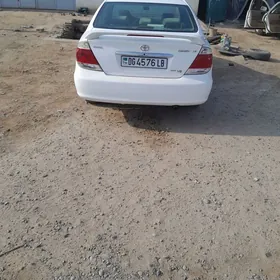 Toyota Camry 2005