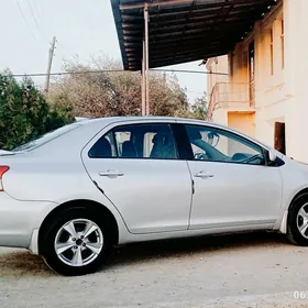 Toyota Yaris 2006