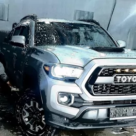 Toyota Tacoma 2019