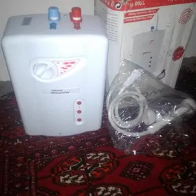 şofben mini ariston AWOX