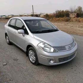 Nissan Versa 2010