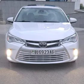 Toyota Camry 2015