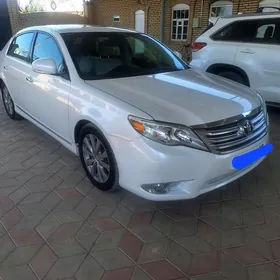 Toyota Avalon 2012