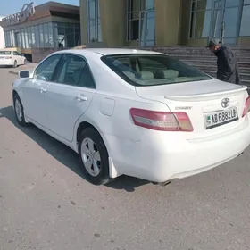 Toyota Camry 2010