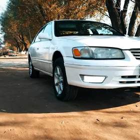 Toyota Camry 1999