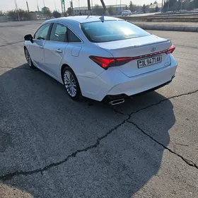 Toyota Avalon 2020