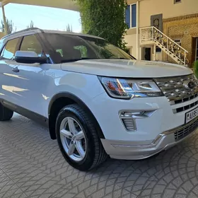 Ford Explorer 2018