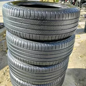 235 55 20 Michelin 2022 ýyl