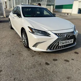 Lexus ES 350 2019