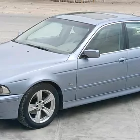 BMW 528 2001