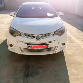 Toyota Corolla 2015