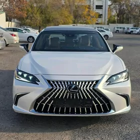 Lexus ES 350 2023