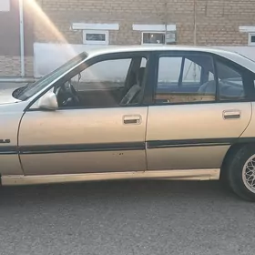 Opel Omega 1988