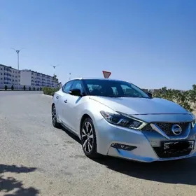 Nissan Maxima 2018