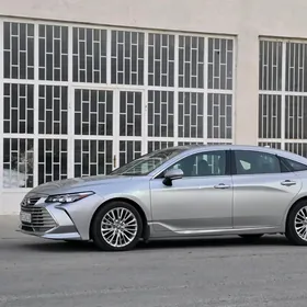 Toyota Avalon 2019