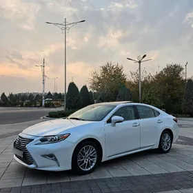 Lexus ES 350 2018