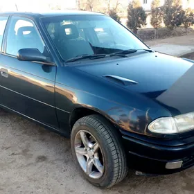 Opel Astra 1995