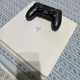 Playstation 4 Slim 