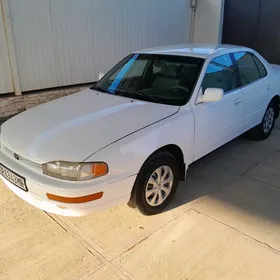 Toyota Camry 1993