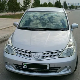 Nissan Tiida 2009