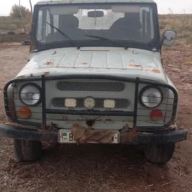 UAZ 469 2000