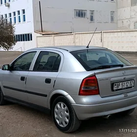 Opel Astra 2002