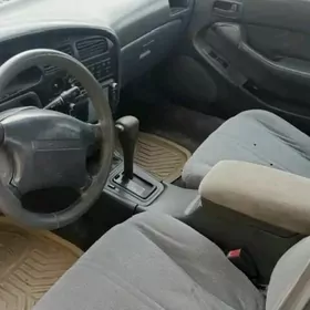 Toyota Camry 1993