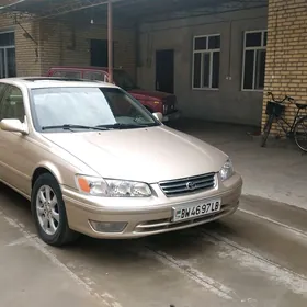 Toyota Camry 1999