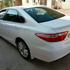 Toyota Camry 2017