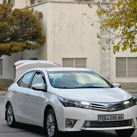 Toyota Corolla 2015