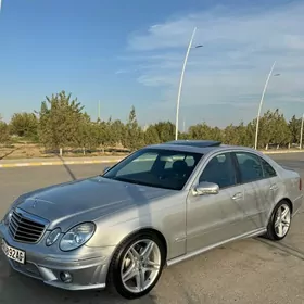 Mercedes-Benz E320 2003