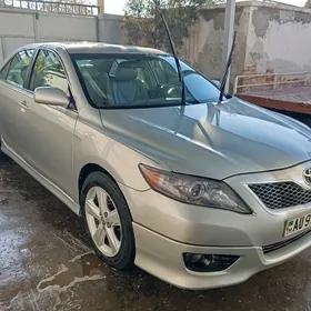 Toyota Camry 2010