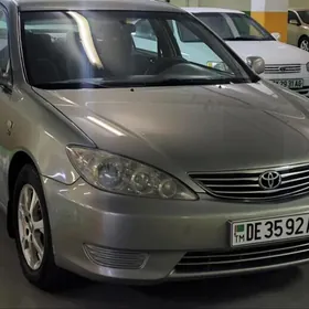 Toyota Camry 2005