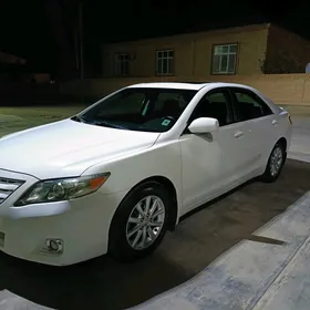 Toyota Camry 2010