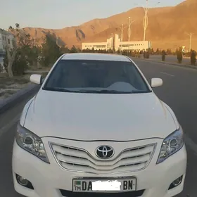 Toyota Camry 2010