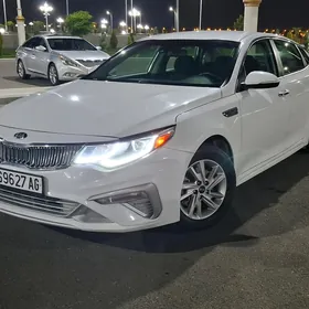 Kia Optima 2019