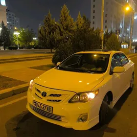 Toyota Corolla 2013