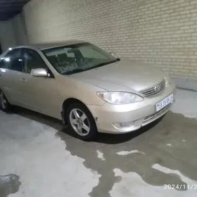 Toyota Camry 2003