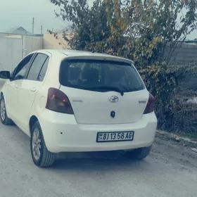 Toyota Yaris 2006