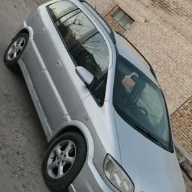 Opel Zafira 2002