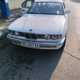 BMW 730 1990