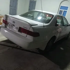 Toyota Camry 1998