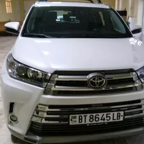 Toyota Highlander 2019