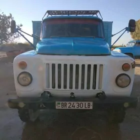 Gaz 53 1990