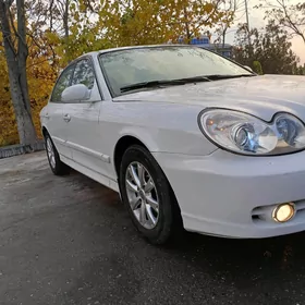 Hyundai Sonata 2002