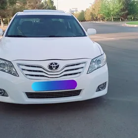 Toyota Camry 2010