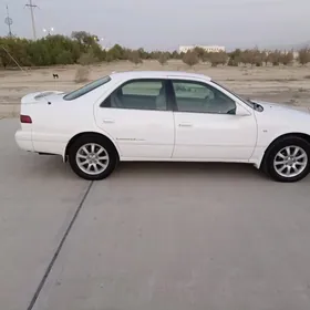 Toyota Camry 1998