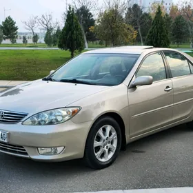 Toyota Camry 2005